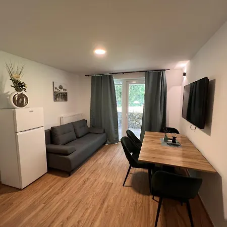 Appartement Prenocisca Mraz à Velenje Extérieur photo