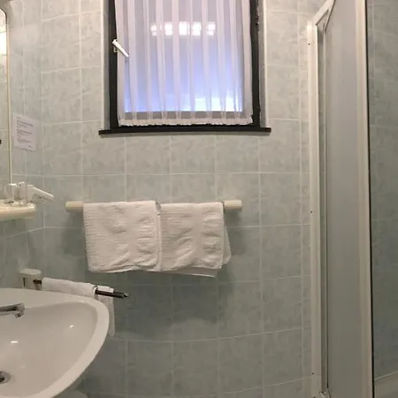 Appartement Prenocisca Mraz à Velenje Extérieur photo